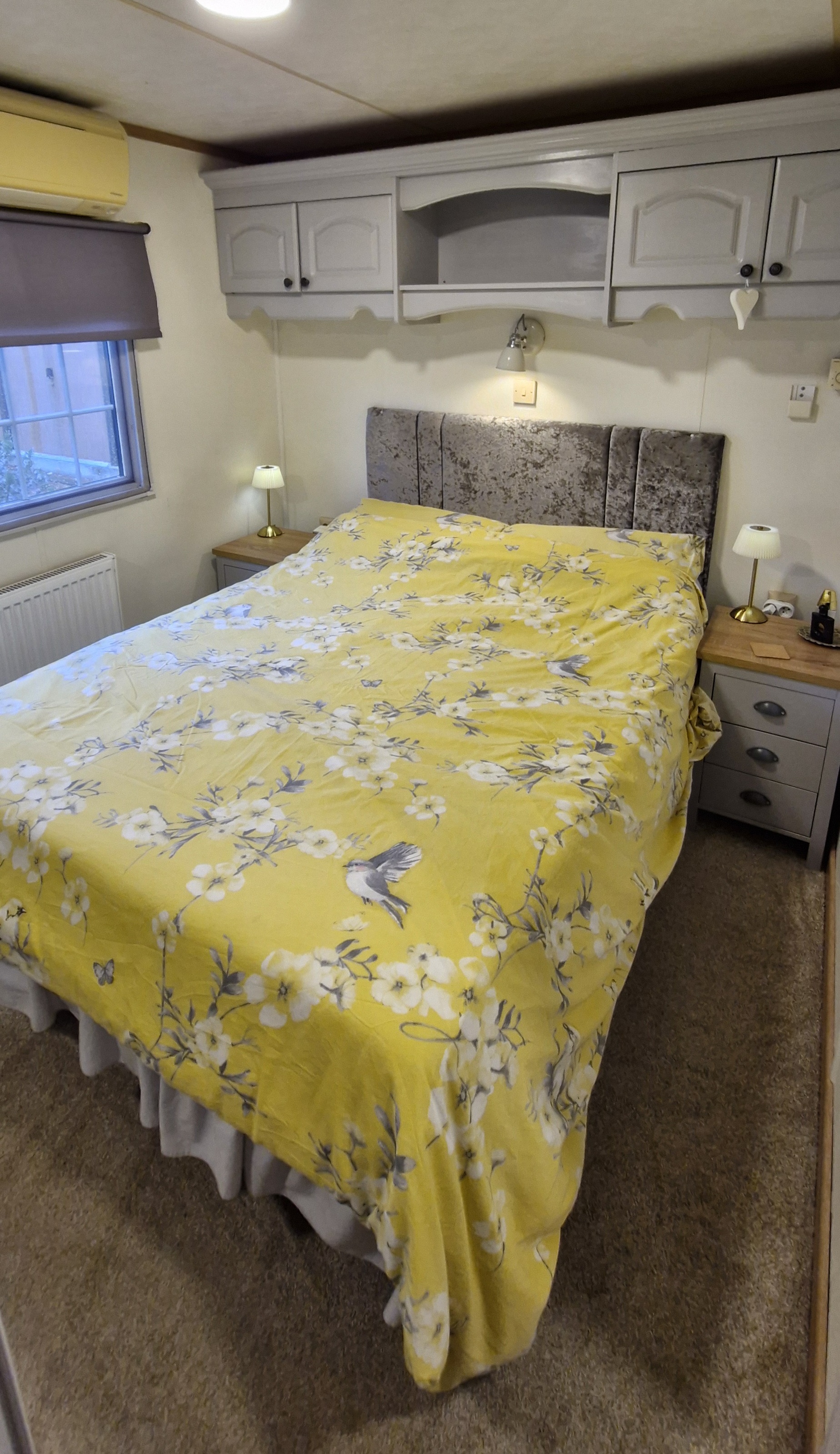 37 Main bedroom